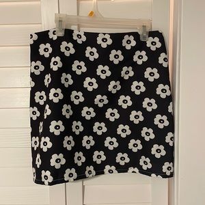 Floral mini skirt